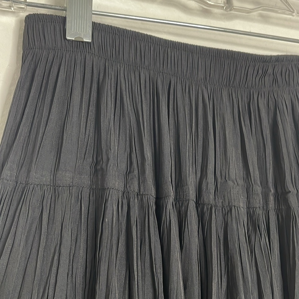 Modern Citizen Black Galena Tiered Ruched Midi A Line Skirt Size Small - Picture 3 of 6